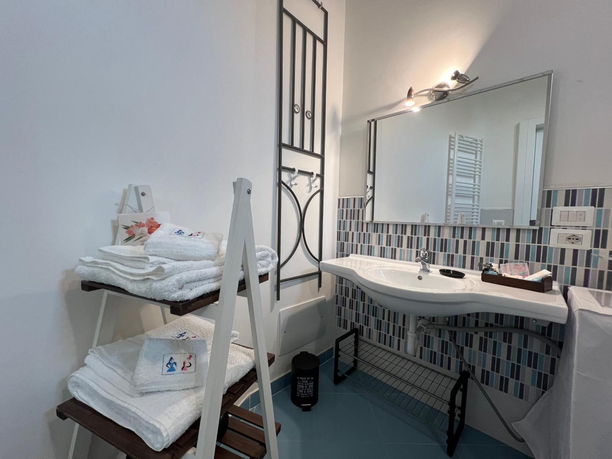 Dimora Carose Apartment Santa Maria al Bagno Ngoại thất bức ảnh